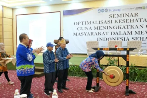 Wujudkan Indonesia Sehat, Unila Gelar Seminar Ilmiah Optimalisasi Kesehatan Tulang