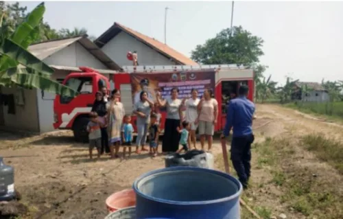 Pemkab Lampung Selatan Kembali Distribusikan Air Bersih Untuk Warga