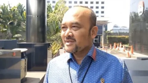 Kabiro Hukum MA Sobandi Irit Bicara Usai Diperiksa KPK