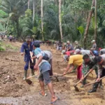 Kapolres Tanggamus dan Pamatwil Polda Tinjau Bencana Banjir Pematang Sawa