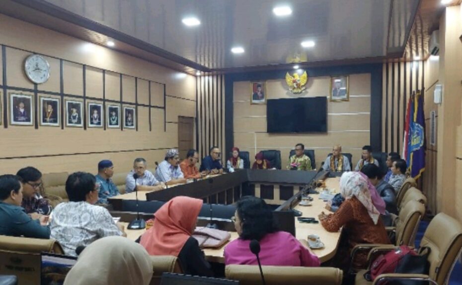 Menuju World Class University, FKIP Unila realisasikan Kerjasama Bersama Faculty of Social Sciences and Humanities (FSSH) Universiti Teknologi Malaysia