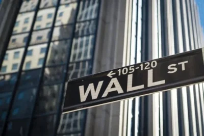 Wall Street Ditutup Melemah Usai The Fed Dikabarkan Masih Tahan Suku Bunga