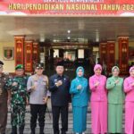 Pj Bupati Nukman Pimpin Upacara Kebangkitan Nasional dan pendidikan Nasional Tingkat Kabupaten Lambar.