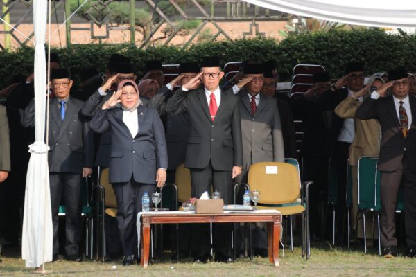 Sekdaprov Fahrizal Hadiri Upacara Harkitnas 2024 Tingkat Provinsi Lampung