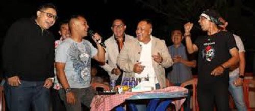 Berakhir Pekan, Bupati Nanang Ermanto Hibur Masyarakat di Gelaran Live Musik Bundaran Tugu Pancasila Kalianda