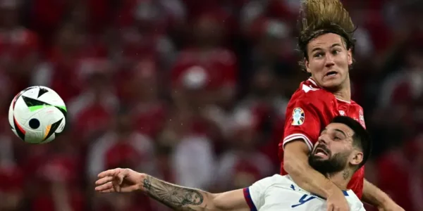 Denmark Lolos 16 Besar Usai Imbang Lawan Serbia