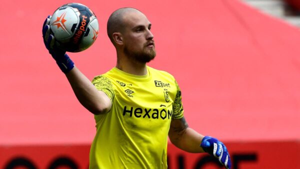 Momen Piala Eropa, Ulah Brutal Kiper Serbia Berkelahi di Bar