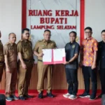 Pemkab Lampung Selatan Hibahkan Tanah Seluas 1.000 M² Kepada Bawaslu