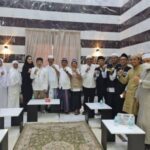 Pj. Bupati Pringsewu, Marindo Kurniawan bersama Agnesia Marindo Mengunjungi Maktab Jamaah Haji Pringsewu