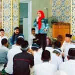 Warga Tanjung Karang Timur dapat Hadiah Umrah dari Walikota Eva Dwiana