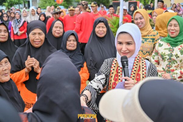 BBGRM di Negeri Katon, Nanda Ingatkan Peran Strategis PKK