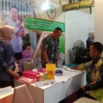 Direktur RSUDAM, dr. H. Lukman Pura Menghadiri dan Mengunjungi Stan di Acara Penutupan Pekan Raya Lampung