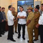Presiden Joko Widodo Didampingi Sejumlah Menteri dan Pj. Gubernur Samsudin Melakukan Kunjungan ke RSUD Alimuddin Umar, Lampung Barat