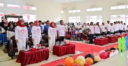 Nanang dan Winarni Hadiri Peringatan Hari Anak Nasional Ke-40 Tingkat Kabupaten Lampung Selatan