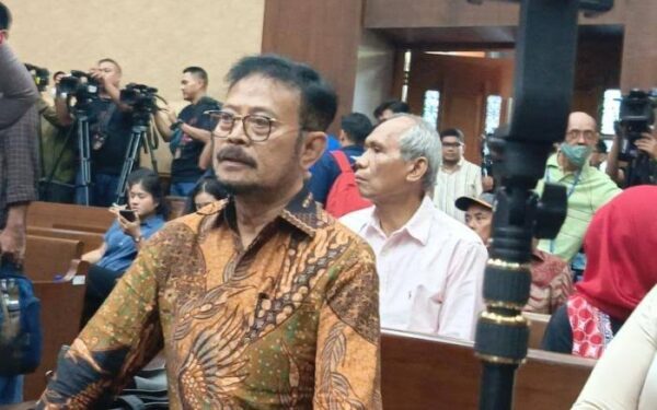 Pembelaan di Sidang, SYL Minta Divonis Bebas hingga Pamer Prestasi