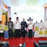 RSUD Abdoel Moeloek dan Gubernur Lampung Arinal Djunaidi Meresmikan Produk Air Minum Kemasan Rumahan di Halaman Gedung Pelayanan Eksekutif
