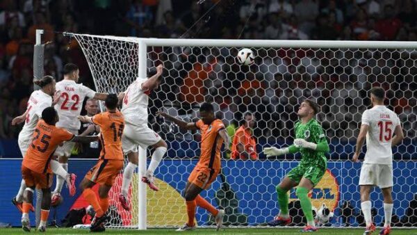 Sempat Tertinggal, Belanda Comeback & Singkirkan Turki