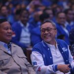 Zulhas Doakan Prabowo yang Baru Selesai Operasi Kaki Kiri: Makin Gagah dan Menyala, Pak