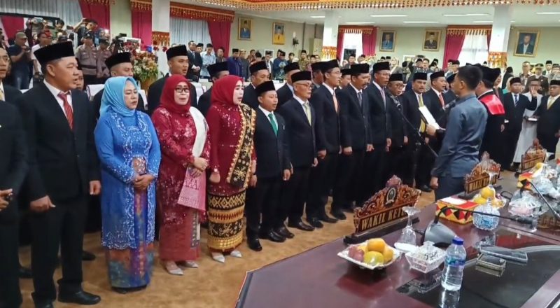 Anggota DPRD Kabupaten Lampung Selatan Hasil Pemilu 2024 Resmi Dilantik