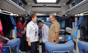 Pj. Gubernur dan Dirut Perum Damri Luncurkan 26 Bus Damri Baru dan Resmikan Fasilitas Ruang Tunggu