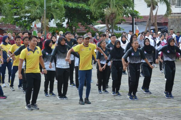 Pererat Tali Silaturahmi, Danrem 043/Gatam Ikuti Pertandingan Olahraga Antar Instansi