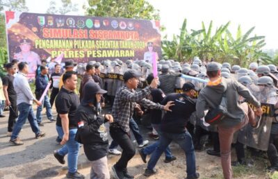 Siapkan Pengamanan Maksimal Pilkada 2024, Polres Pesawaran Gelar Sispam Kota Bersama Brimob Polda Lampung