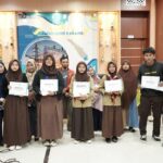 5 Siswa SMP Al Huda Kota Bandar Lampung Terima Bantuan YBM PLN Tanjung Karang