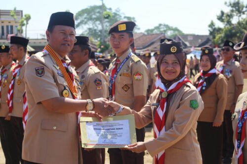 Pj. Bupati Nukman Pimpin Apel Besar Hari Pramuka Perkemahan Wirakarya Cabang Lampung Barat Tahun 2024