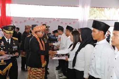 Pj. Gubernur Samsudin Serahkan 5.508 Remisi Umum bagi Narapidana dan Anak dalam Rangka HUT RI ke-79