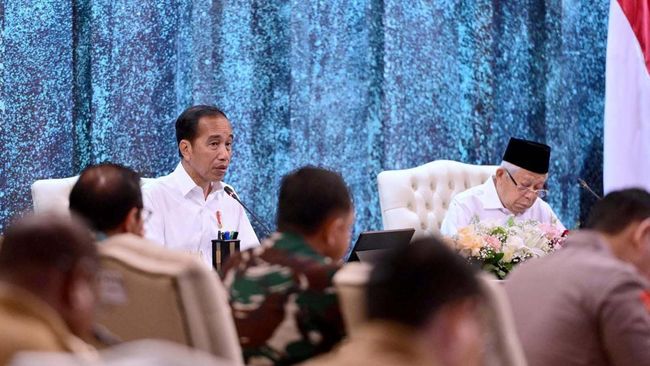 Reshuffle Kabinet, Hari Ini Jokowi akan Lantik Menkumham-Menteri ESDM