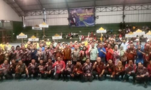 Walikota Bandar Lampung, Eva Dwiana Membuka Kejuaraan Tenis Walikota CUP VI Tahun 2024