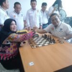 Walikota Bandar Lampung Eva Dwiana Membuka Open Turnamen Catur PERADI CUP 2024