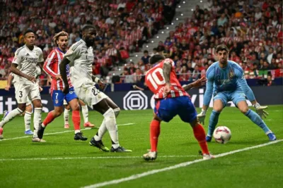 Hasil Liga Spanyol: Gol & Kartu Merah di Injury Time, Atletico Tahan Madrid