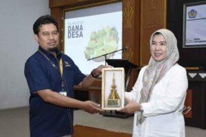 Dra. Bayana Buka Sosialisasi Penyaluran dan Ketentuan Perpajakan Dana Desa