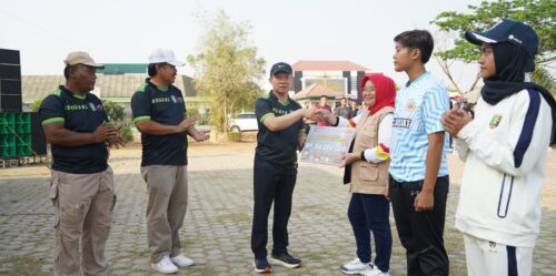 Pj. Bupati Pringsewu Marindo Kurniawan Lepas Atlet Menuju PON Aceh-Sumut
