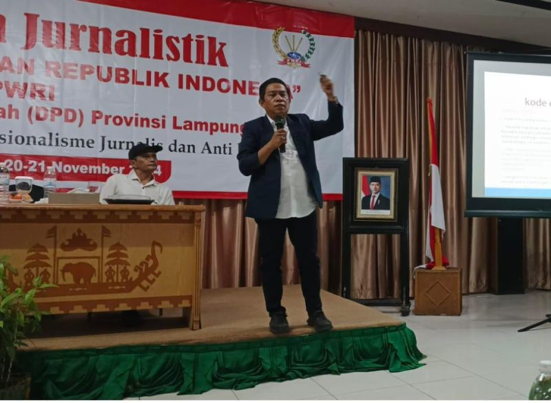Juniardi: Menjadi Pers Profesional Tidak Sulit
