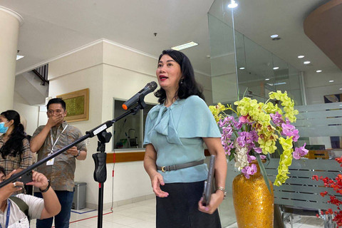 Kepala divisi psikiatri RSCM sekaligus psikiater dan peneliti Dr. Kritiana Siste usai menengok pasien korban judi online di RSCM, Jakarta pada Jumat (15/11/2024). Foto: kumparan