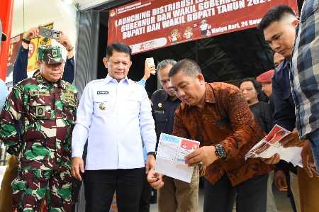 Peluncuran Distribusi Logistik Pilkada, M. Firsada Pastikan Kebutuhan Pemilu Terpenuhi