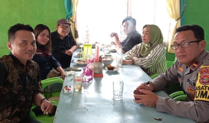 Kasi Humas Polres Lampung Timur Sambut Beberapa Pimpinan Media Lampung