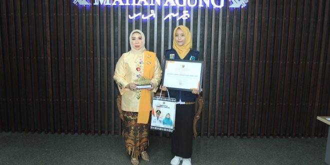 Hanita Firsada Terima Dua Penghargaan Bergengsi di Puncak PHI Ke-96 Lampung