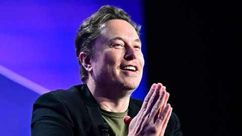 CEO Tesla Elon Musk berbicara pada Konferensi Global Milken Institute tahunan ke-27 di Beverly Hilton di Los Angeles pada 6 Mei 2024. Foto: AFP