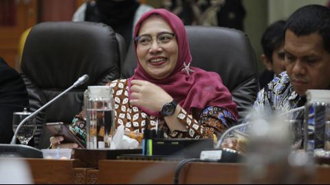 Wakil Ketua Komisi IX DPR RI Nihayatul Wafiroh. Foto: Ist