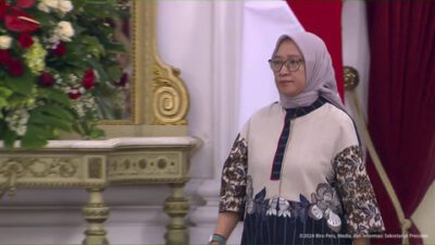 Kementerian Pendayagunaan Aparatur Negara dan Reformasi Birokrasi, Rini Widyantini saat dipanggil oleh Preside Prabowo Subianto di Istana Negara, Jakarta, Minggu (20/10/2024). Foto: YouTube/Sekretariat Presiden