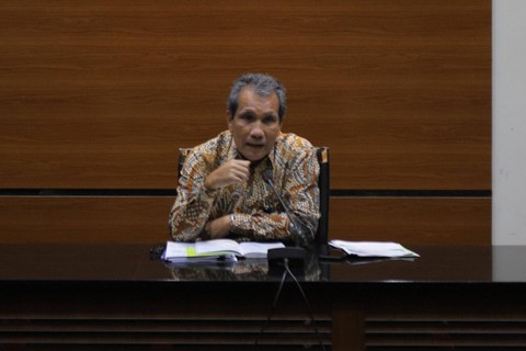 Deputi Bidang Pencegahan KPK, Pahala Nainggolan memberikan keterangan kepada wartawan di ruang konferensi pers KPK, Jakarta pada Rabu 1 Maret 2023. Foto: Kumparan