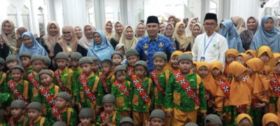 Bupati Lambar Parosil Mabsus Apresiasi Paud Islam Alif Membudayakan Kebiasaan Menabung Sejak Dini.