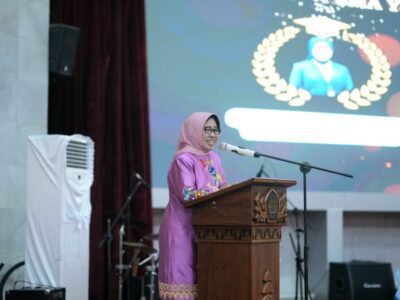 Rektor Unila Hadiri Pelepasan Siswa Kelas 12 SMA YP Unila