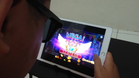 Ilustrasi judi slot. Foto: kumparan