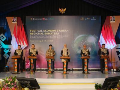 acara penutupan Festival Ekonomi Syariah (FESyar) Sumatera 2025 yang digelar di Lampung City Mall, Rabu (25/6).