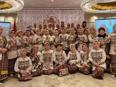 Pengurus Forum Perempuan Lampung (Foperlam).