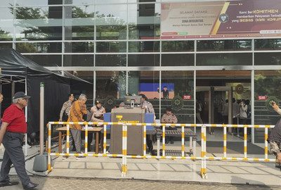 Penjagaan ketat polisi di Pengadilan Negeri Jakarta Pusat, Jumat (18/7/2025). Foto: Istimewa